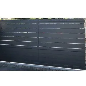 Portail de chez KOSTUM AGALON