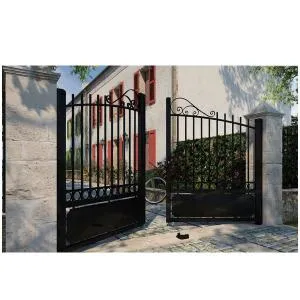 Portail de chez KOSTUM GUERLESQUIN